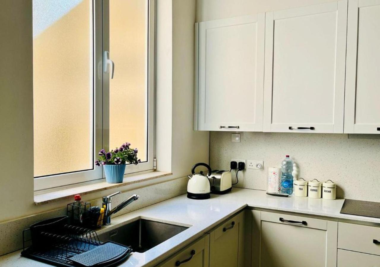 Deluxe One Bedroom Apartment 10 Meters From Valletta Center Exterior foto